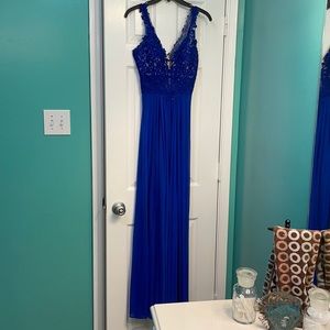 Blue prom dress